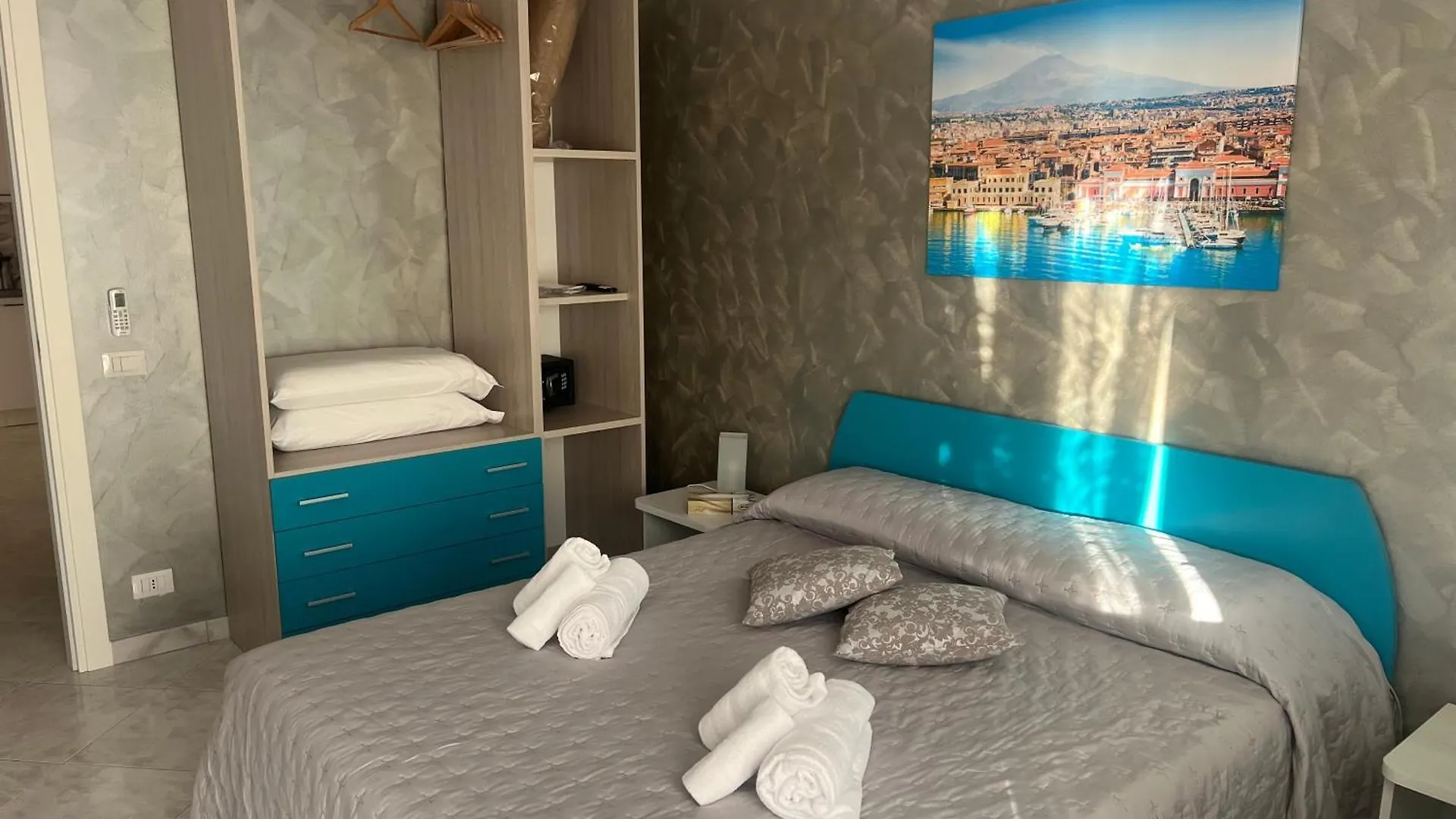 Holiday House Ice Honey Calatabiano 0*,  Italy
